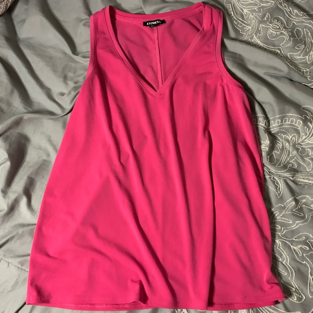 Pink tank
